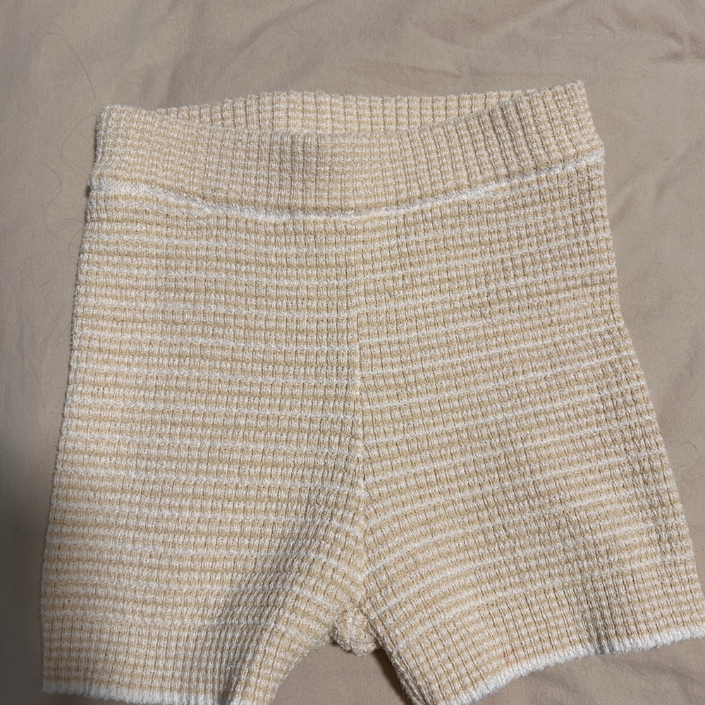 Beige Knit Women Shorts